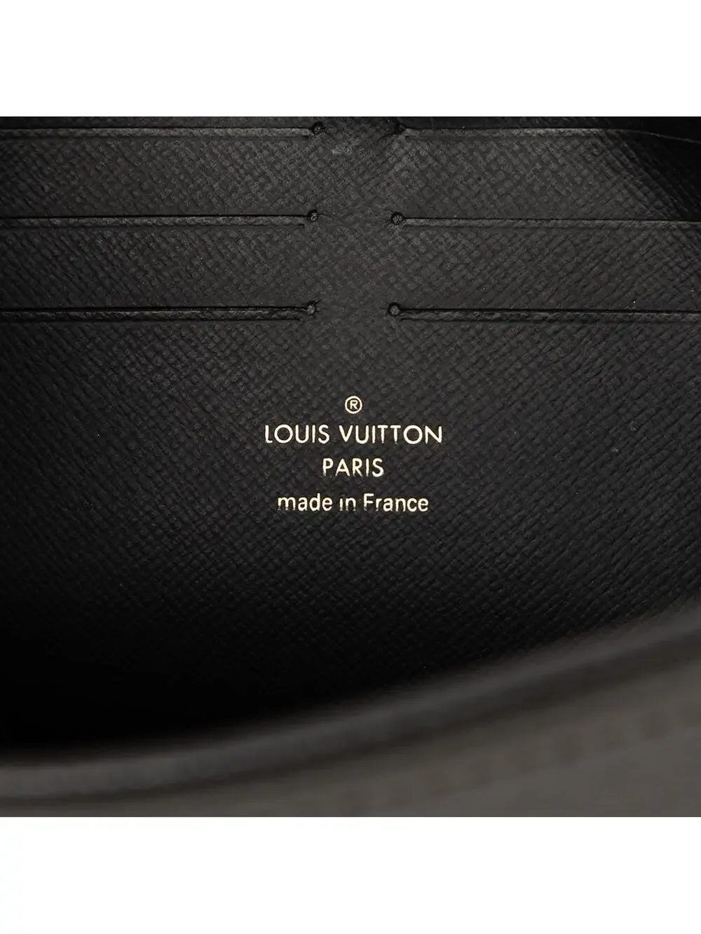 Louis Vuitton Taiga Pochette Voyage Mm #271794L70B